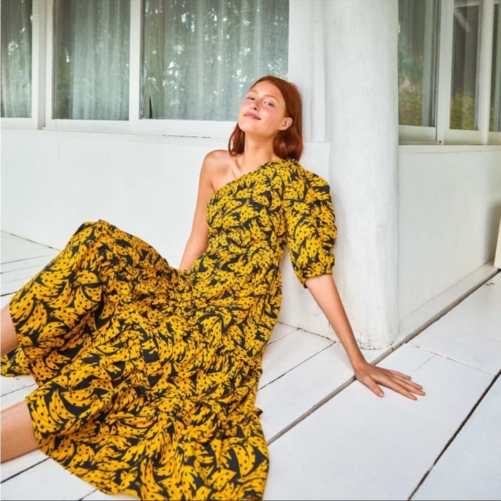 FARM RIO Black Spotted Banana Midi Dress - Picture 2 of 5